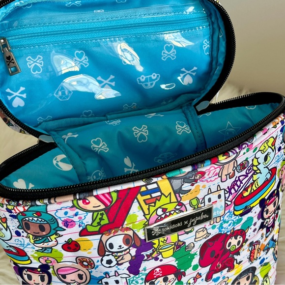 Jujube Tokidoki Little Terrors Fuel Cell Insulated Lunch box - Picture 7 of 8